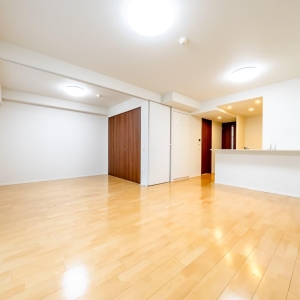 専用庭付きのリノベーション物件